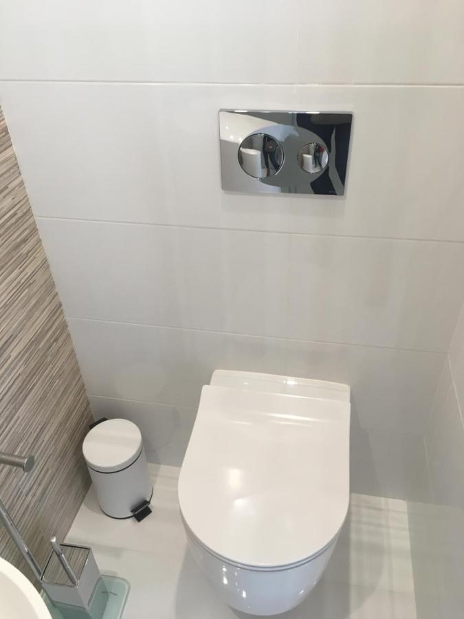Bedrooms In Modern Guest House Almada Zewnętrze zdjęcie